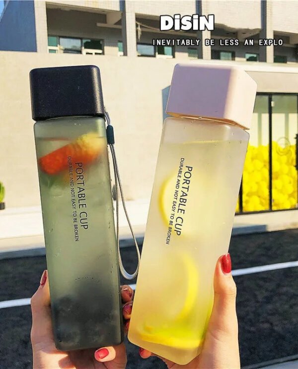 Creative Square Water Bottle Portable Anti-fall Hand Cup Plastic Transparent Sports Travel Bottle Leakproof